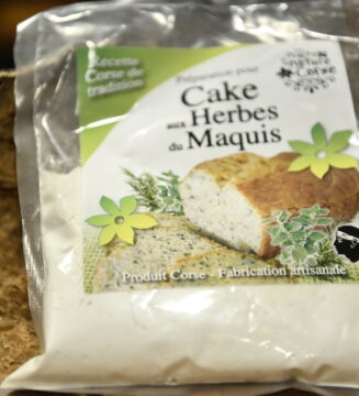 Cake-aux-herbes-du- maquis